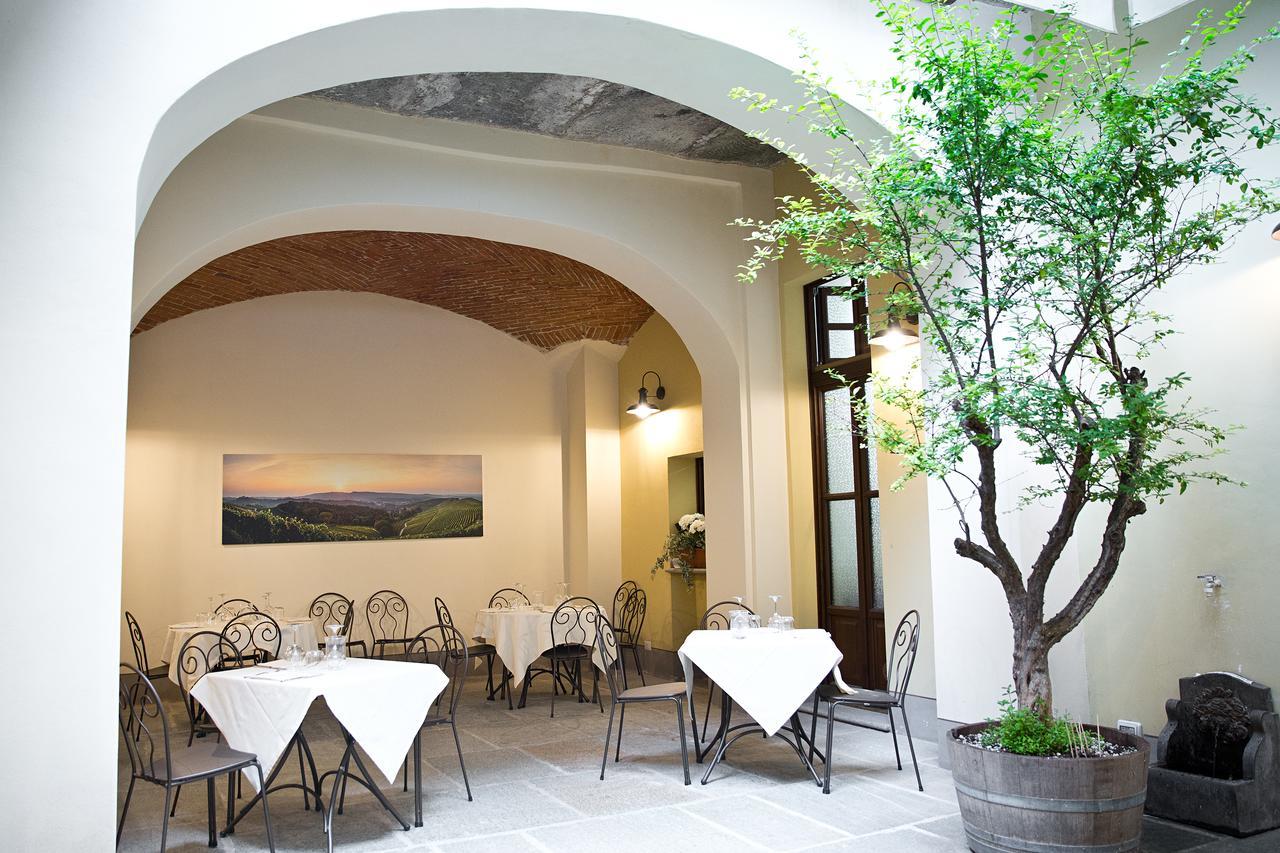 Osteria Senza Fretta Rooms for Rent Cuneo Esterno foto